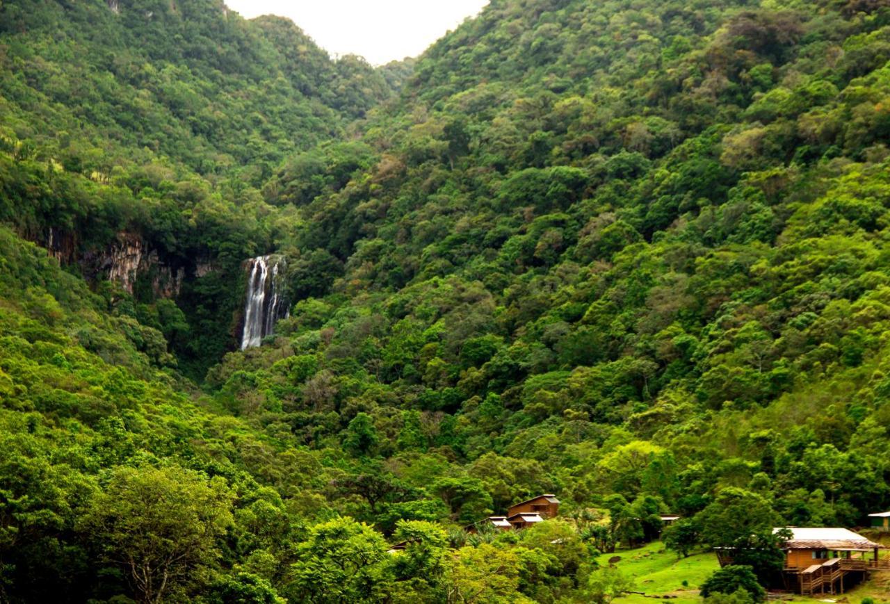 Cachoeira Dos Borges Cabanas E Parque Praia Grande  Εξωτερικό φωτογραφία