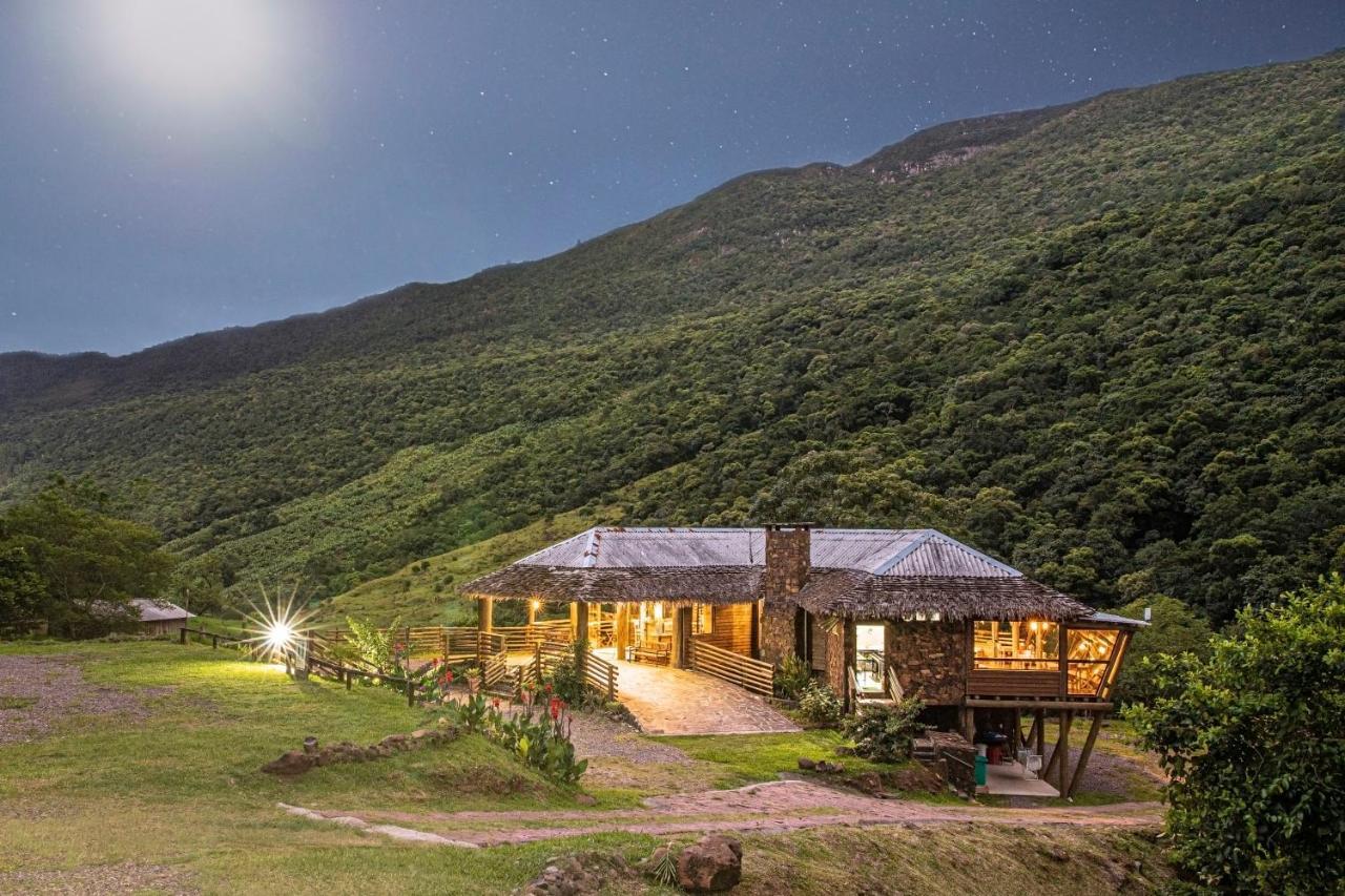 Cachoeira Dos Borges Cabanas E Parque Praia Grande  Εξωτερικό φωτογραφία