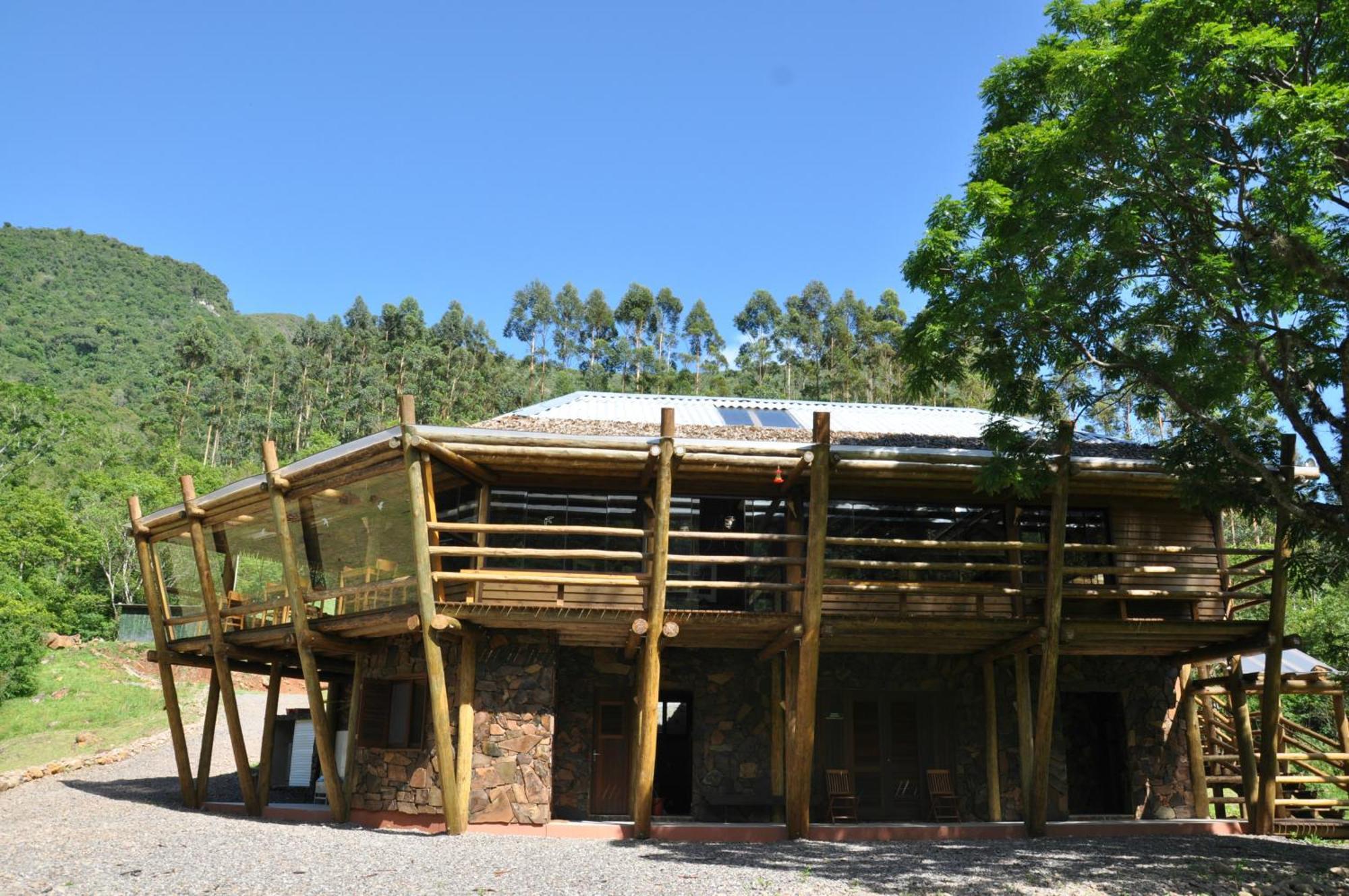 Cachoeira Dos Borges Cabanas E Parque Praia Grande  Εξωτερικό φωτογραφία